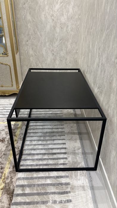 Продаю комплект офисной мебели