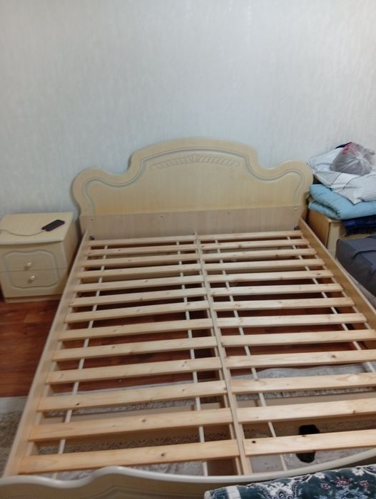 Продам срочно мебель в спальню
