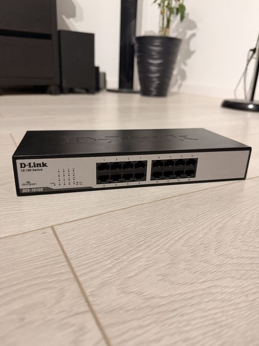 Switch D-Link 16 porturi