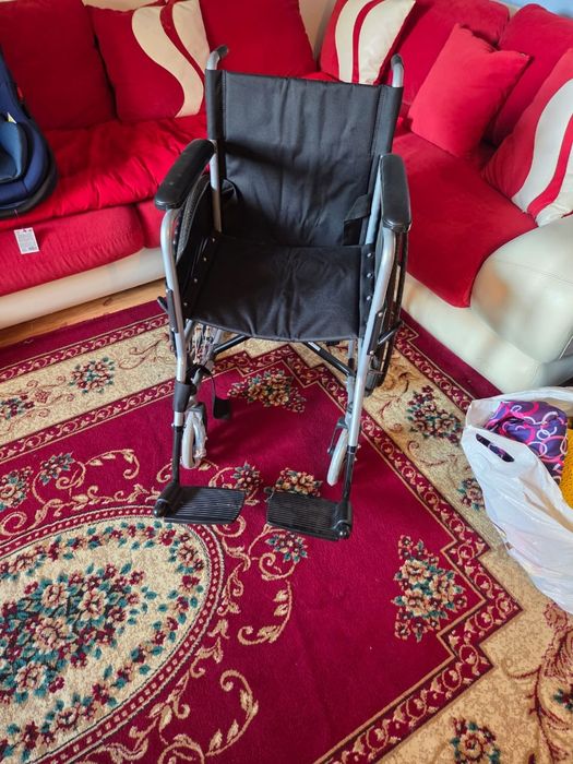 Кресло каталка медицинский