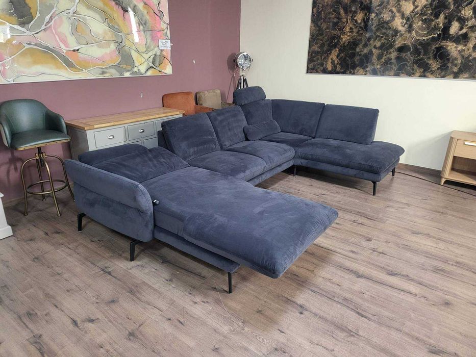 Тъмно сив П - образен ъглов диван Carsten с електрическа лежанка