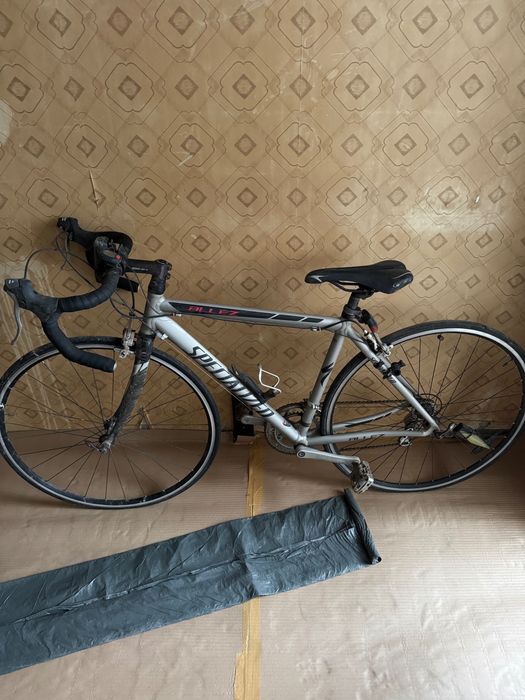 Шосеен Велосипед Specialized Allez