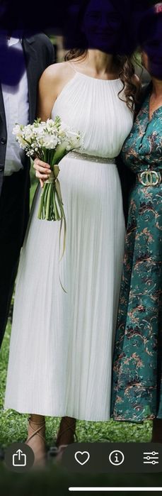 Vand rochie de mireasa 100% matase marimea XS/ S