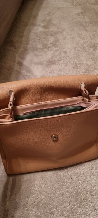 Дамска чанта Axel бежова,  Zara черна