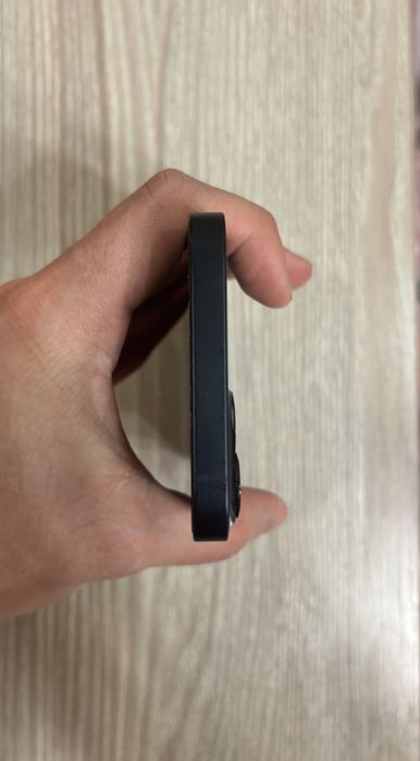 Iphone 13 в идеальном состоянии