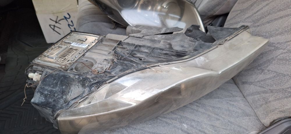 Фары фольцваген пассат б6