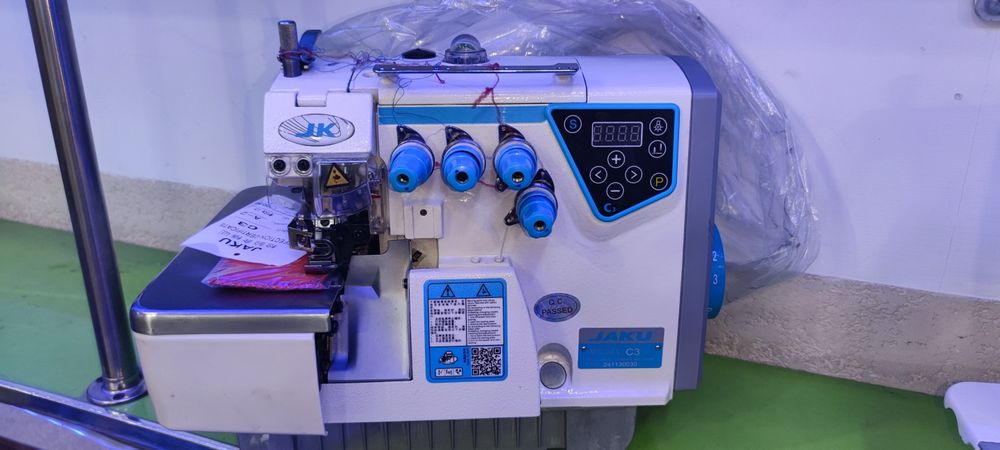 Оверлок бренд JAKU оптим тикув мошина