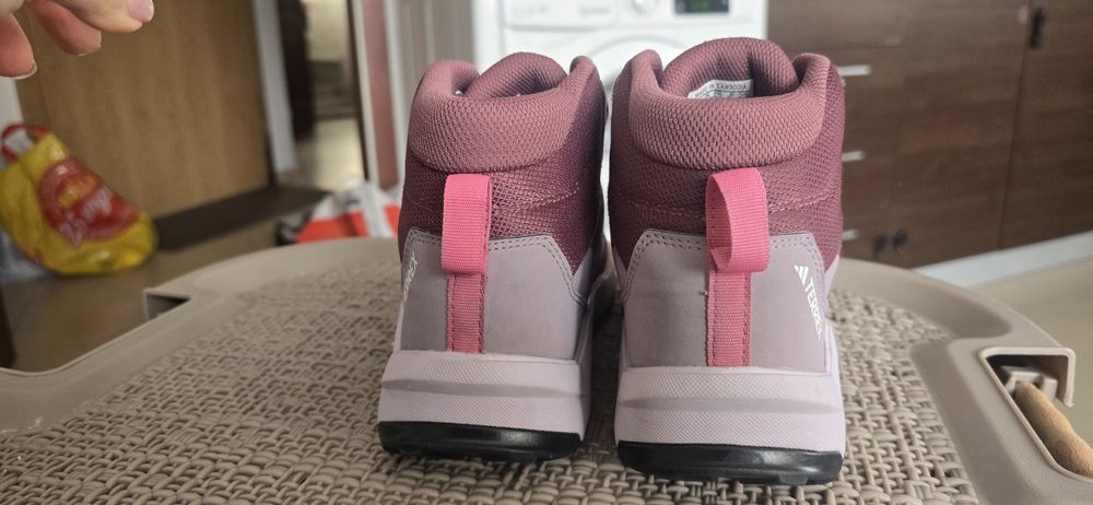 Adidas Terrex боти маратонки