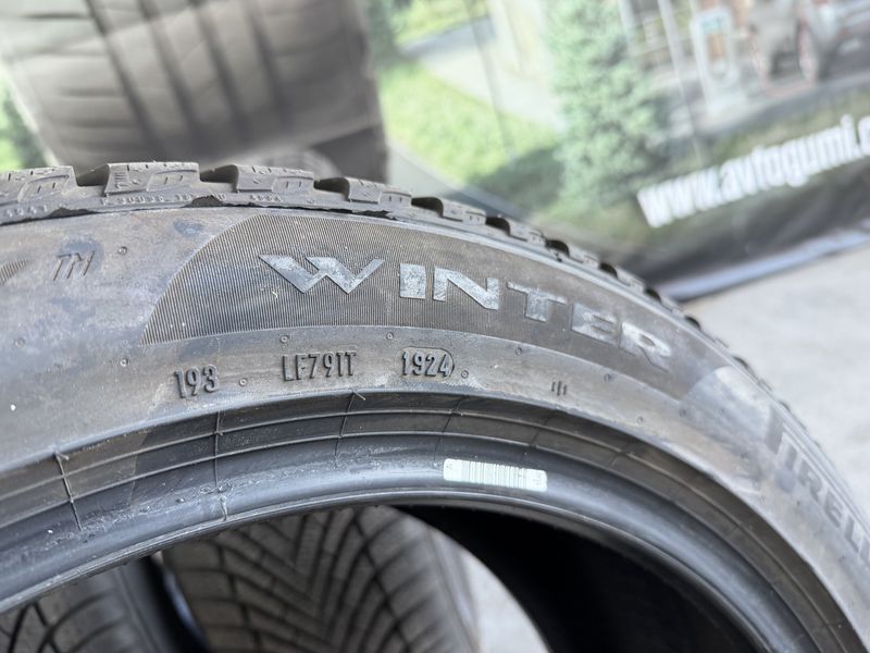 235/50/19 PIRELLI 4бр