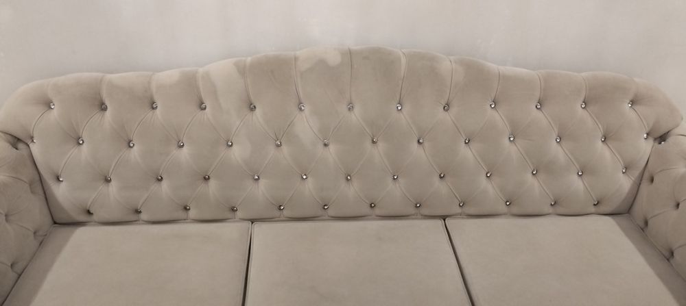 Продам диван в хорошем состоянии