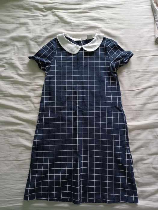 Запазени и нови дрехи за момиче