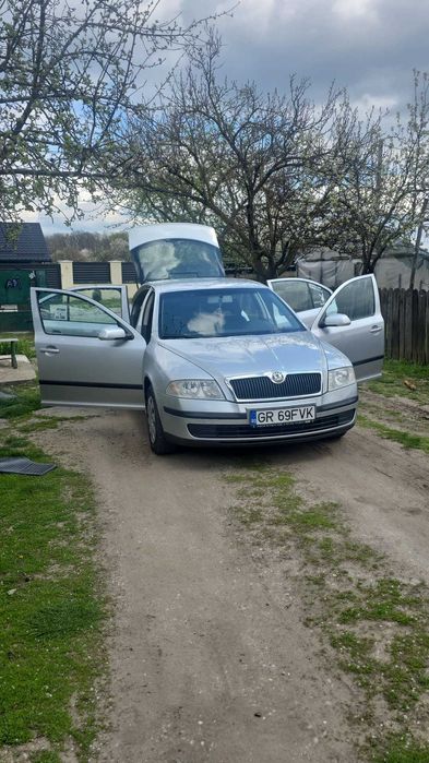 Vând Skoda Octavia 2