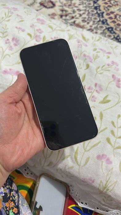 Айфон 13  как новый