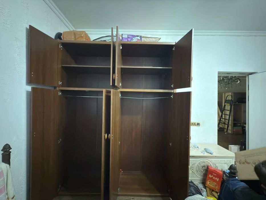 Шкаф и Шифонер продаю