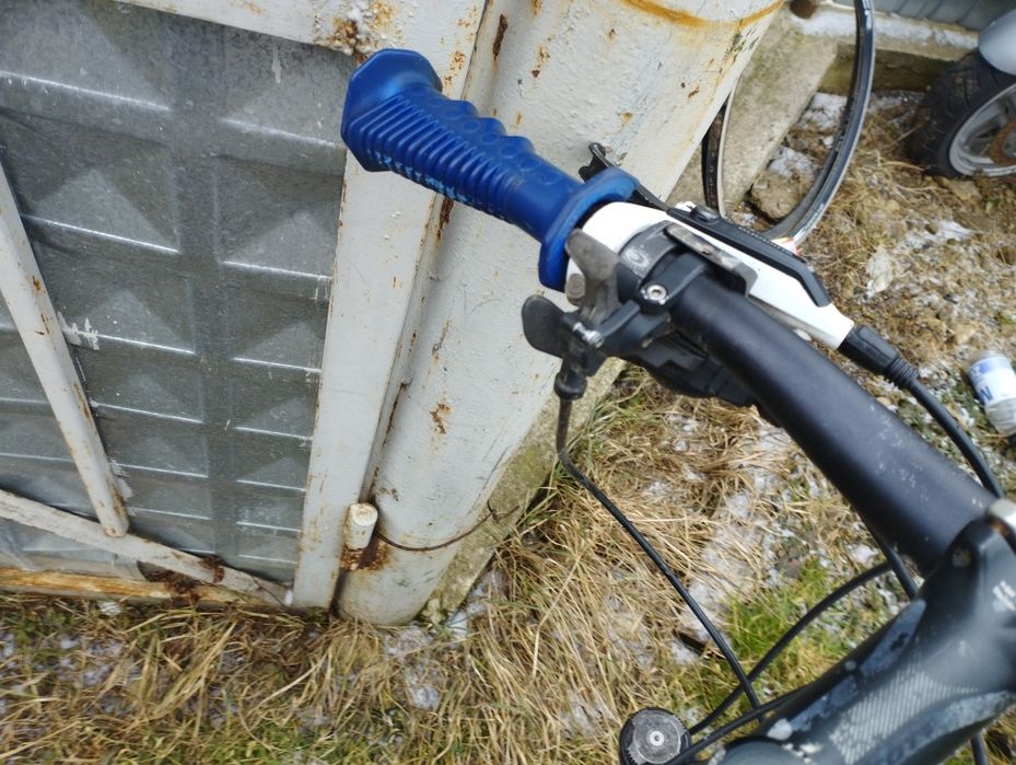 Vând urgent bicicleta Scott