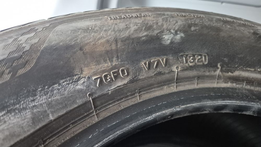 4 броя Bridgestone 235/55/19