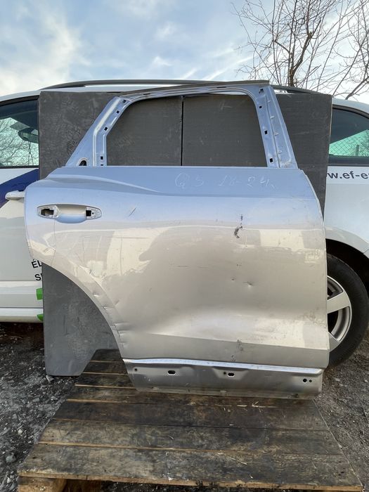 Задна дясна врата за Audi Q3 Ауди Кю3  2018-2024г