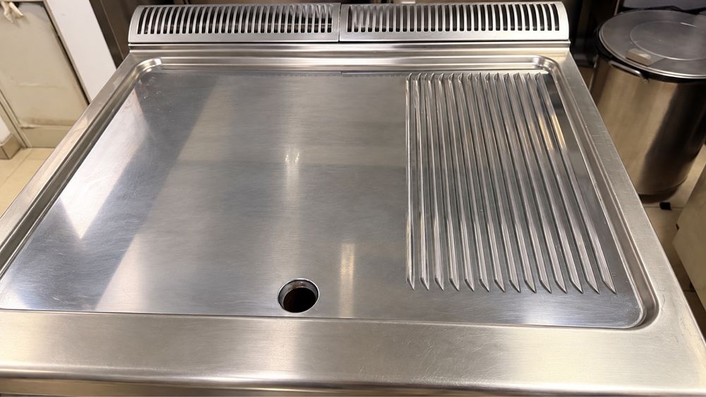 Grill Fry Top Electrolux Professional 900XP – 15 kW – cromat