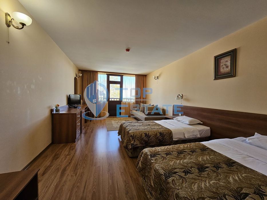 Продава се Хотел в Лясковец - 2441 кв.м за 734 €/кв.м - Снимка #9