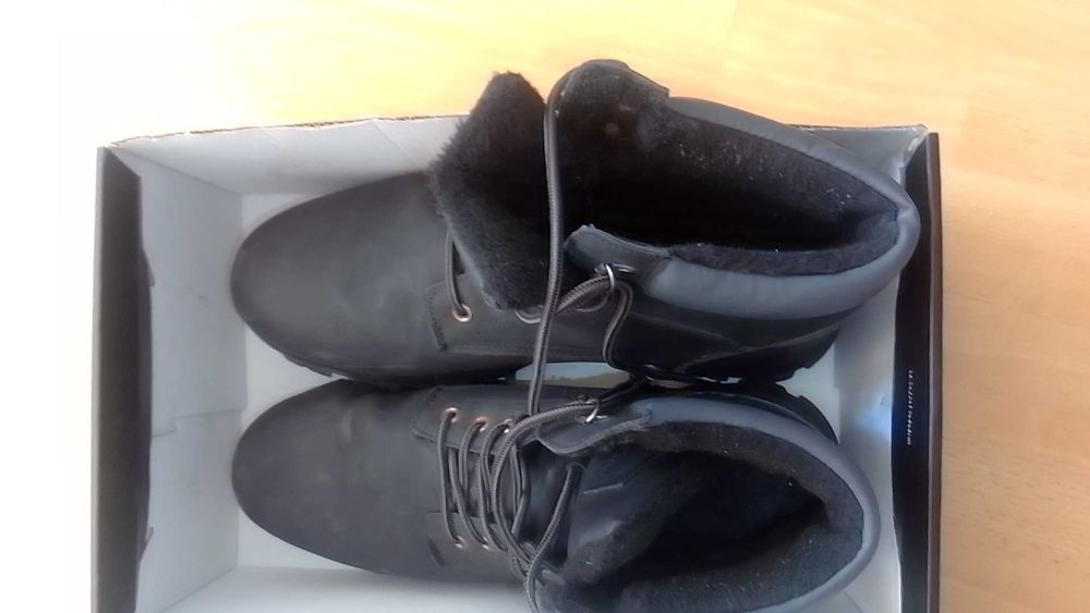 Pantofi pentru bărbați