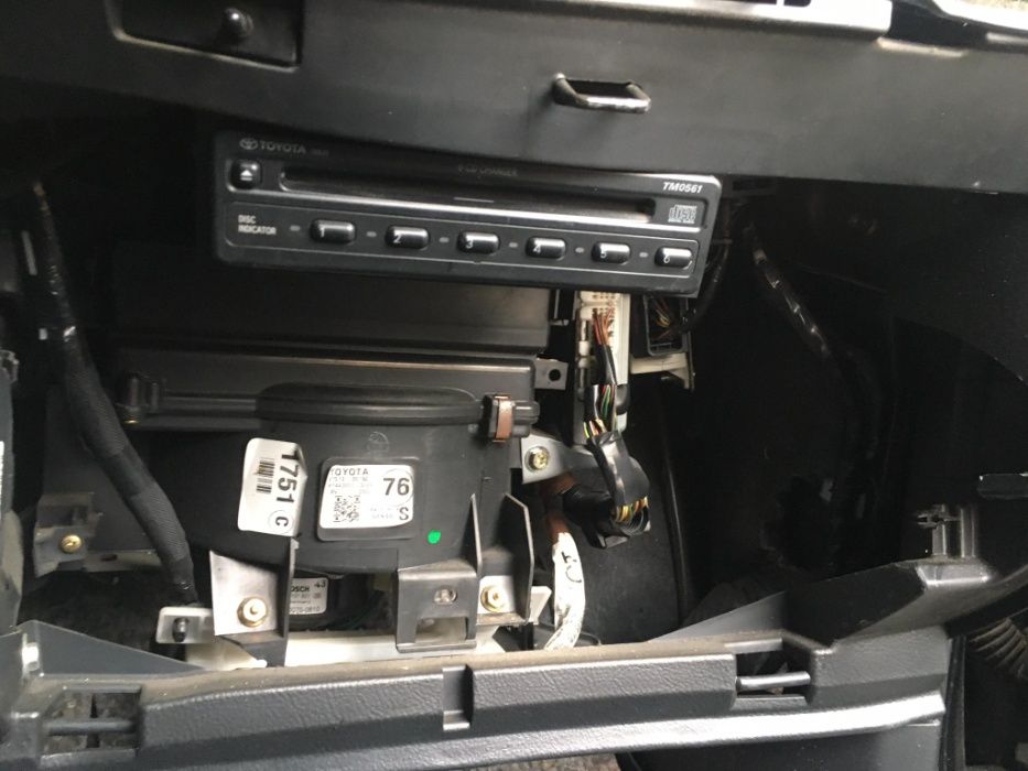 toyota avensis 2.0 d4d на части тойота авенсис комби д4д