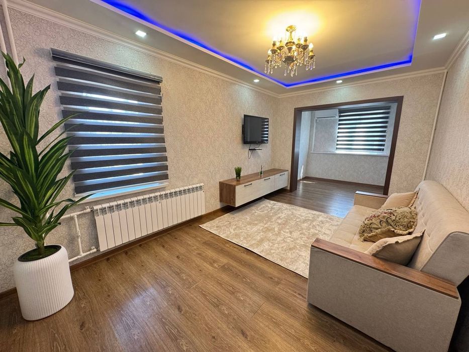 Продается 2 комнатная на массиве Карасу 2.