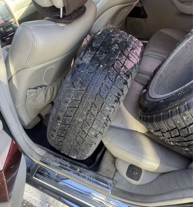 Продам зимние шины р17