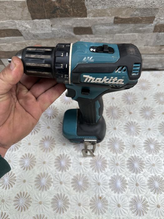 Акумулаторен винтоверт MAKITA