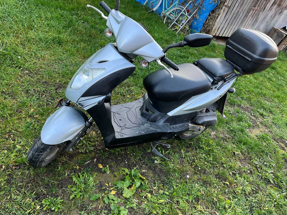 Motocicleta kymco 50 4 timpi