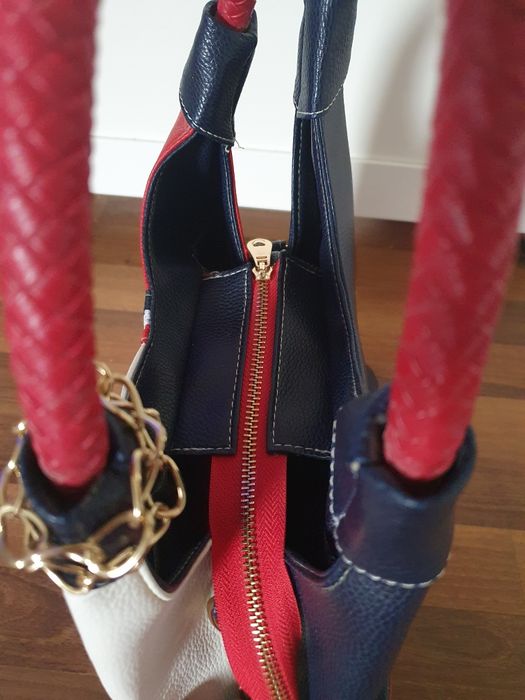 Geanta noua Tommy Hilfiger nefolosita