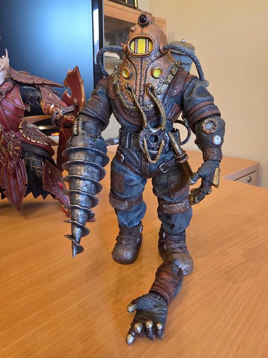 Продавам колекционерски фигурки