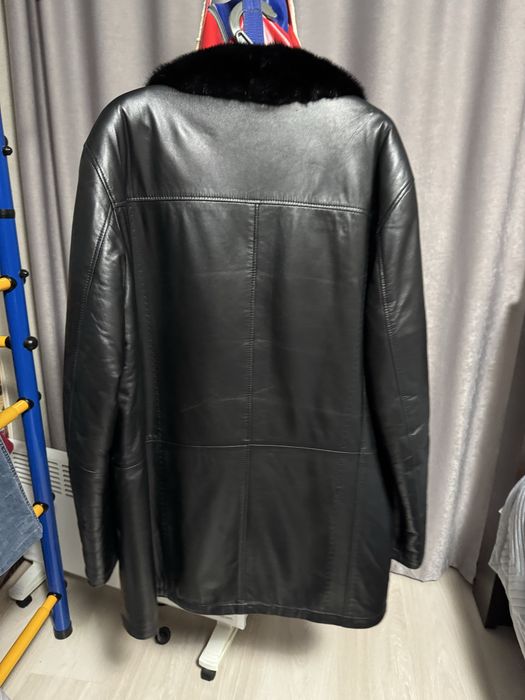 Продам мужскую дубленку