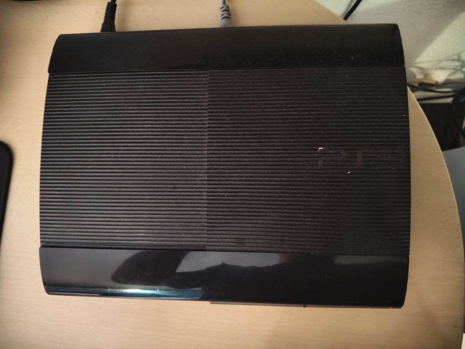 PS3 modat, 1TB, 2 controllere