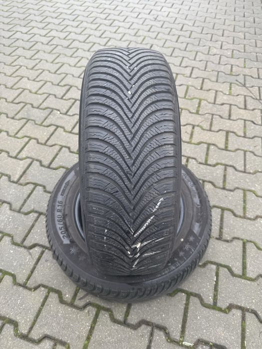 2 cauciucuri iarna 205/60/16 michelin 2018 6-7 mm foarte bune
