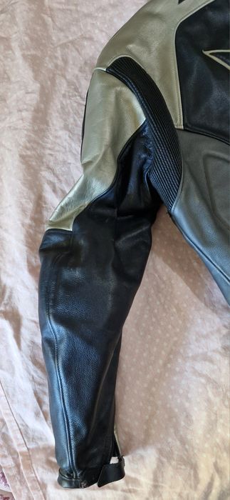 Costum moto Dainese Geaca + Pantaloni marime 50