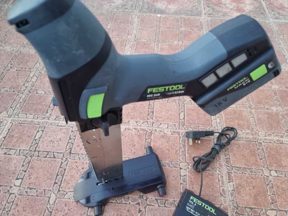 Festool ISC 240 - инструмент за рязане на изолационни материали