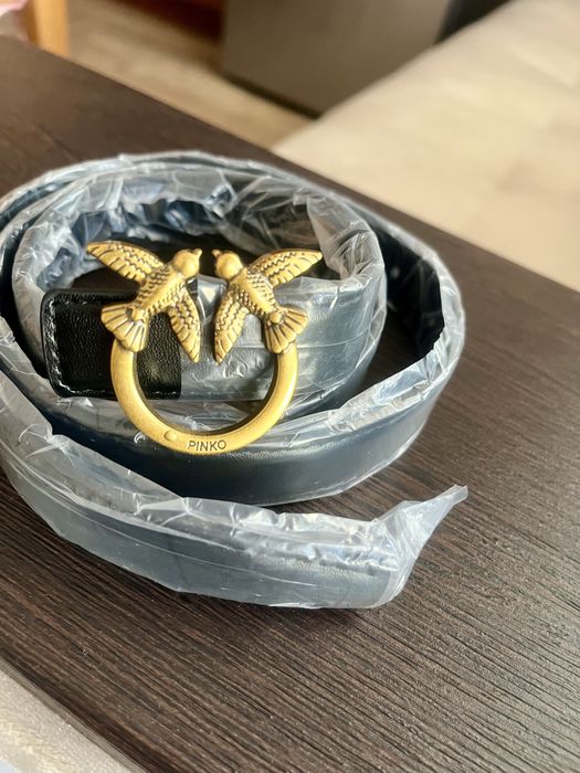 Дамски колани Guess Pinko