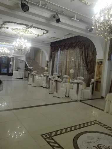 VANZARE (INCHIRIERE) cladire ultra centrala