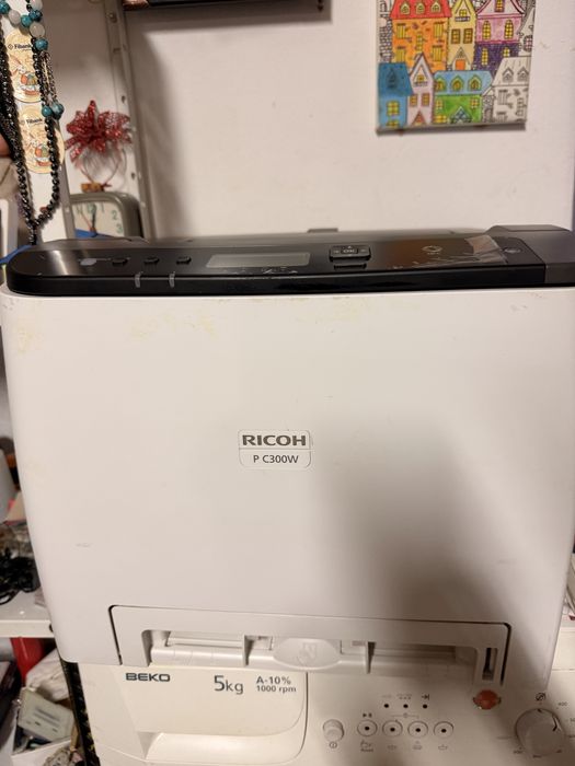 Лазерен цветен принтер Ricoh P C300W с Wi-Fi и NFC