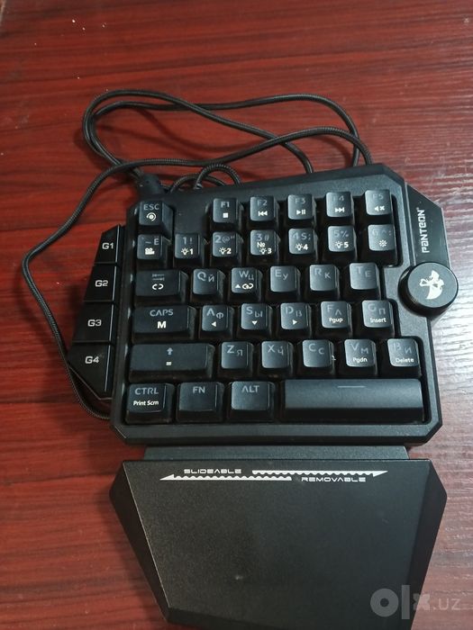 Продается игровой кейпад Panteon T7 Limited edition