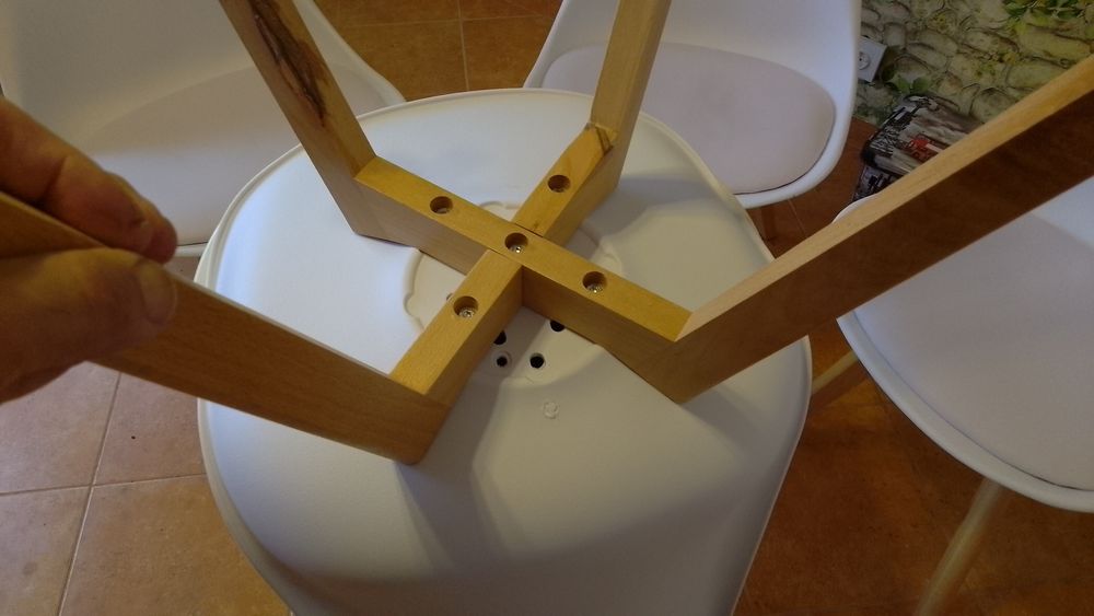 Scaune bucătărie living Opjet Paris Noi-Nefolosite