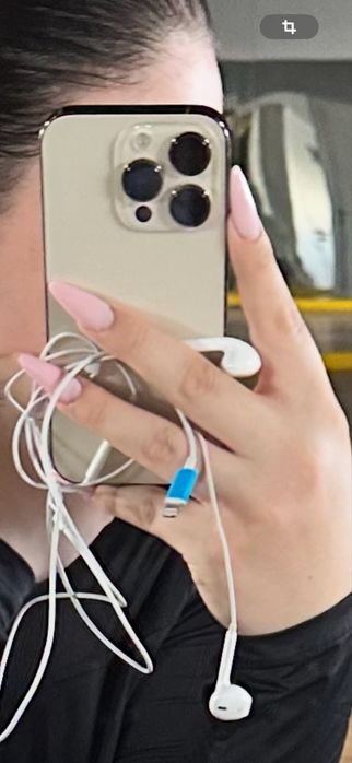 Телефон Айфон 14