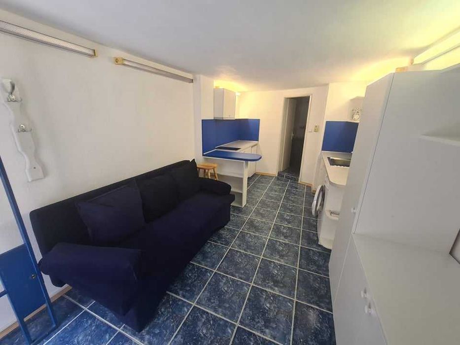 Дава се под наем Едностаен апартамент в Бургас, Лазур - 38 кв.м за 127.5 € - Снимка #3