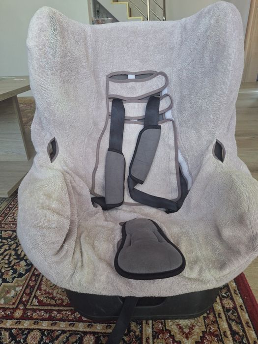 Scaun auto, 0-18kg, insertii pentru nou nascut, pozitie somn. Husa inclusa.