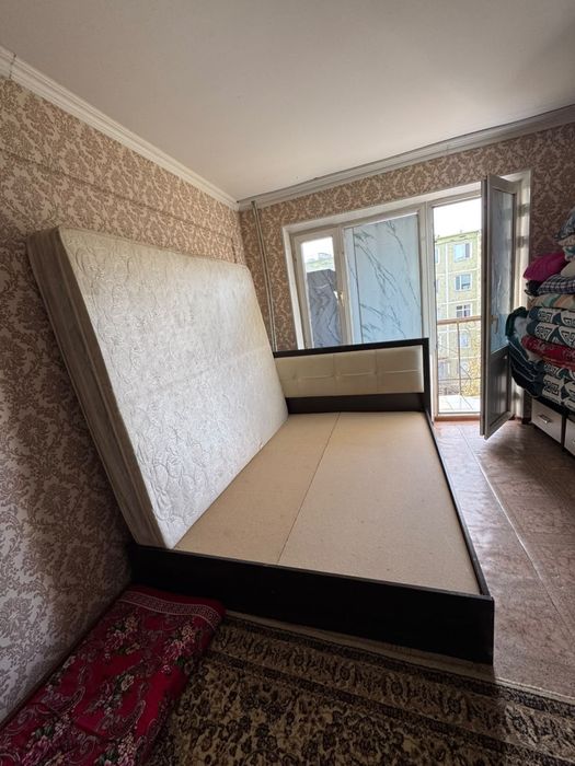 Диван сатылады срочно