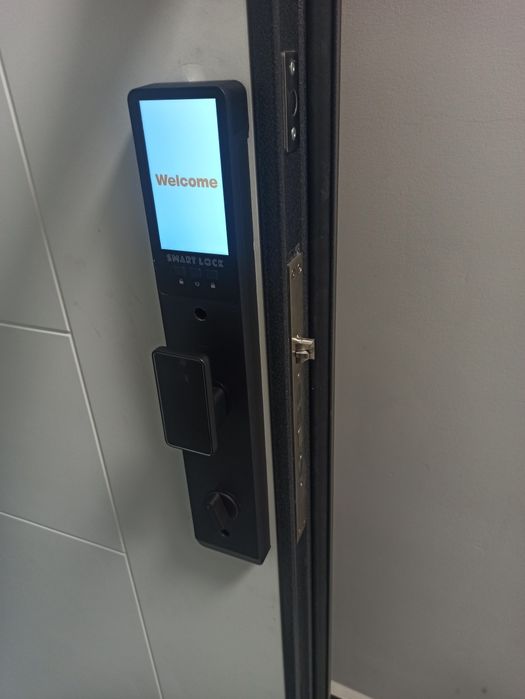 Смарт замок с установкой