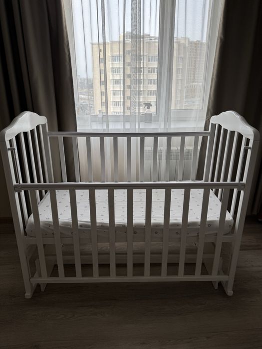 манеж-кровать, универсальный маятниковый