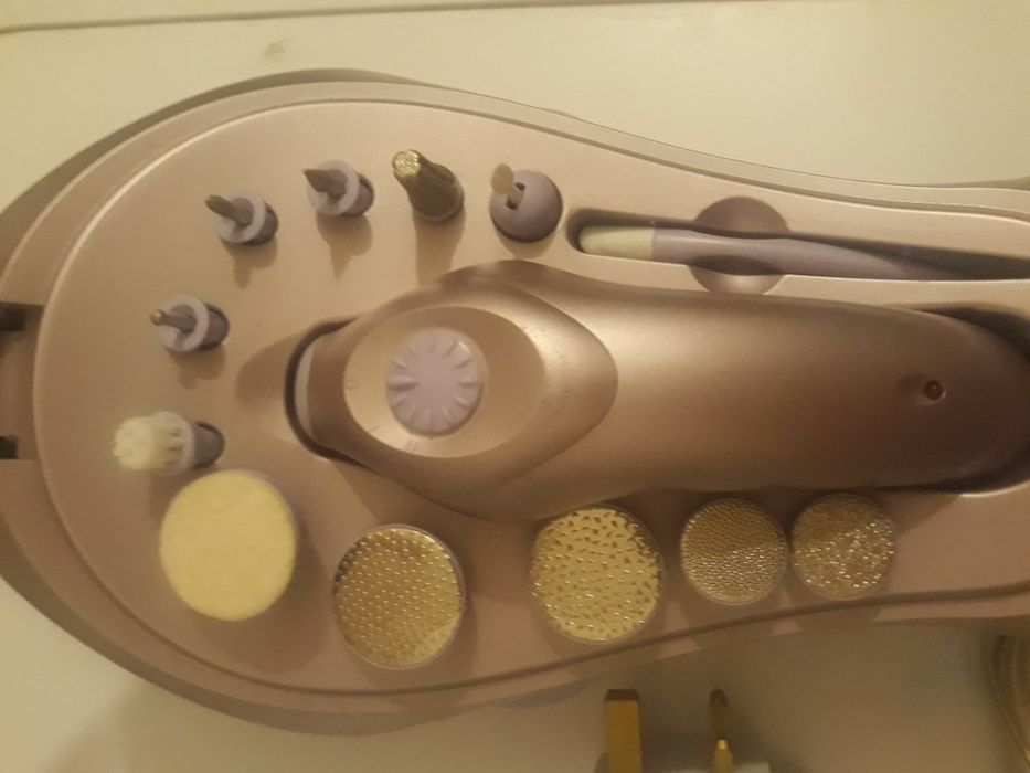 Aparat manichiura&pedichiură