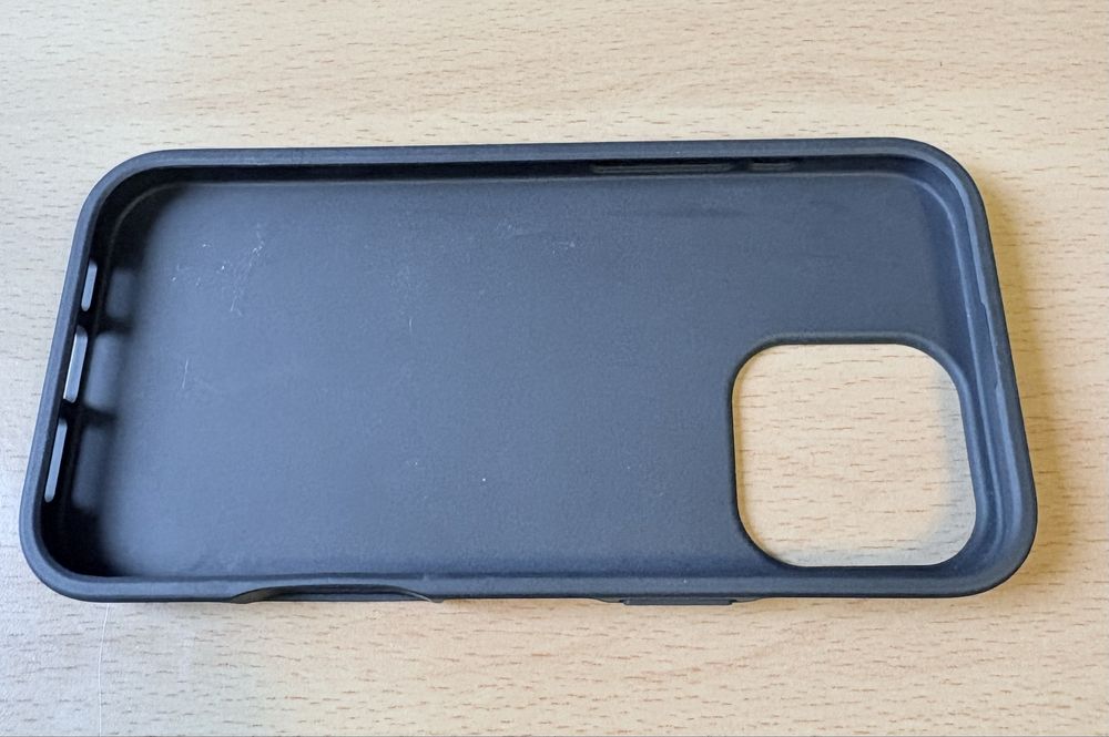 Husa iPhone 16 Pro Max