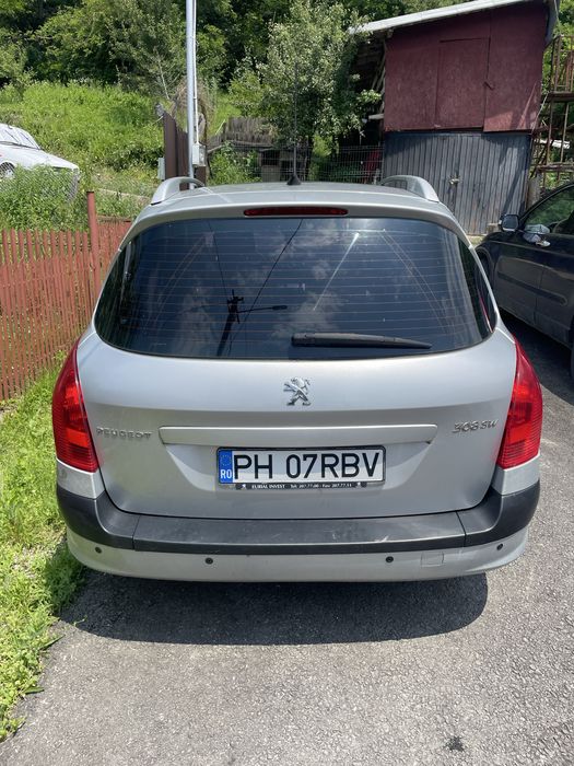 Peugeot 308 - 2012